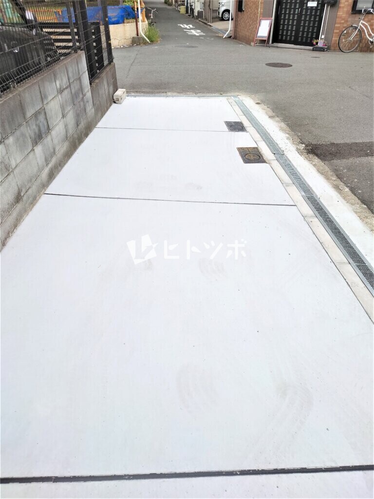 東野田町・駐車場
